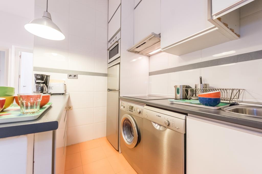 Latina Sol Apartment Madrid Bagian luar foto